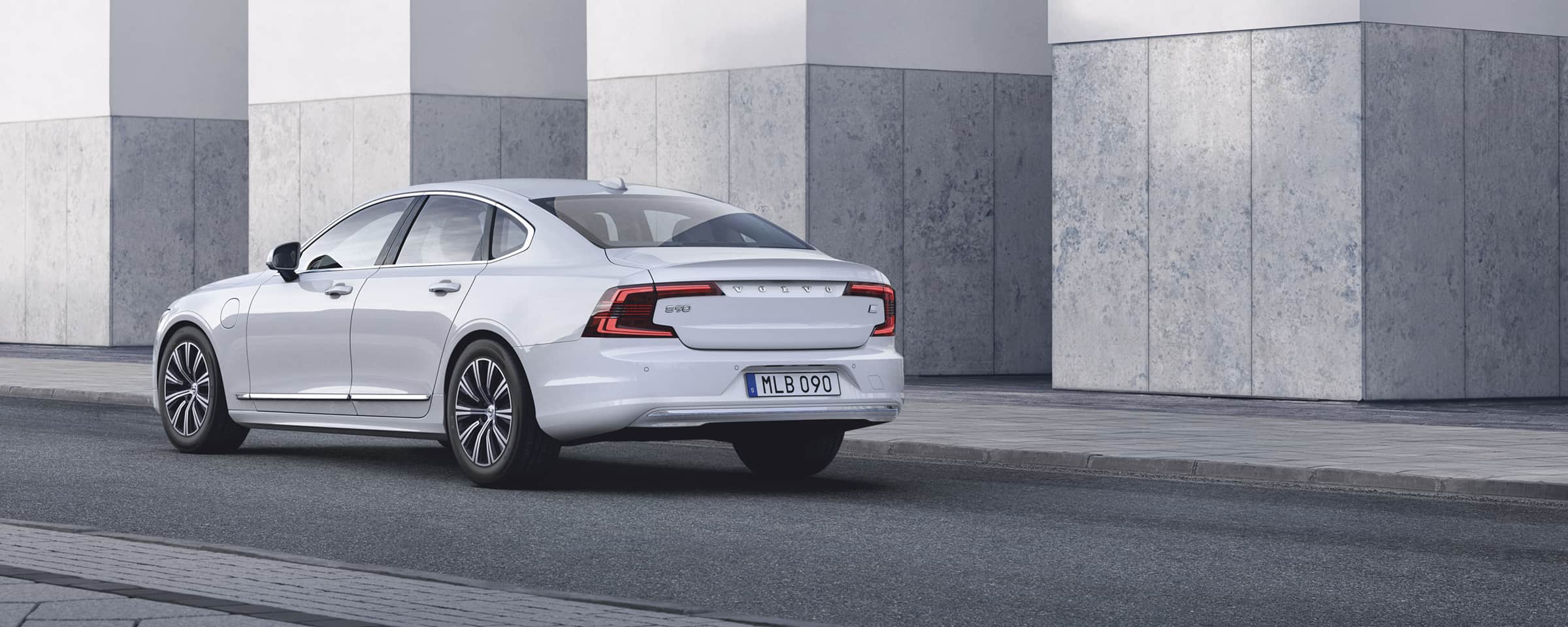 Volvo S90 Keskusautohalli