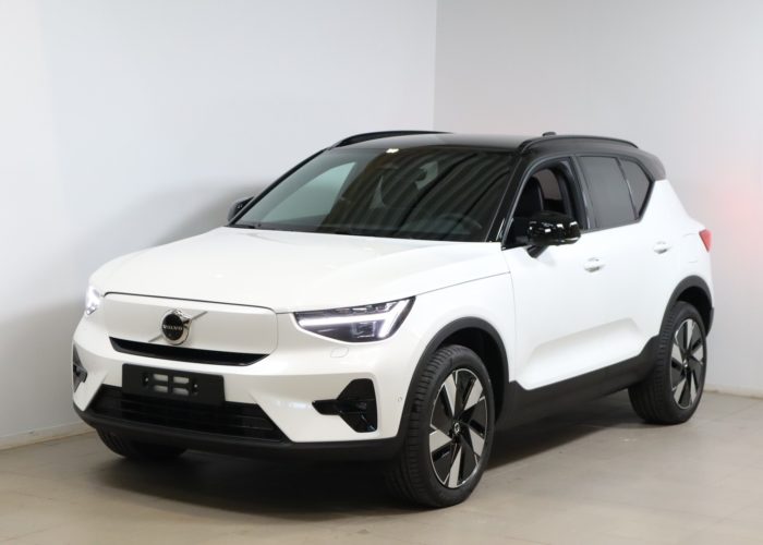 Volvo EX40