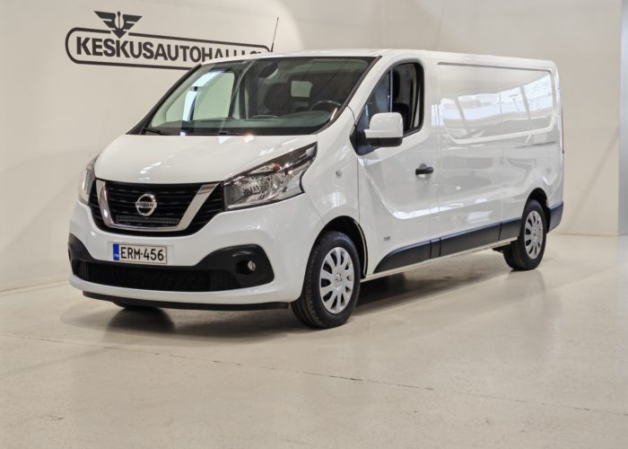 Nissan NV300