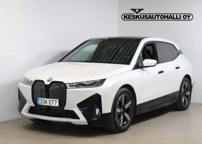 BMW iX