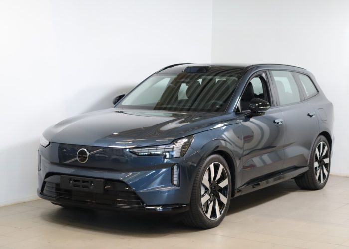 Volvo EX90