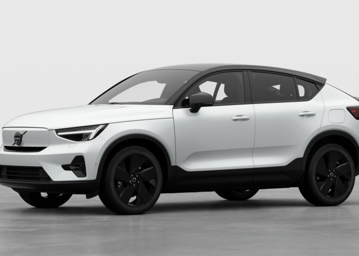 Volvo EC40 Twin Performance Ultra Black Edition