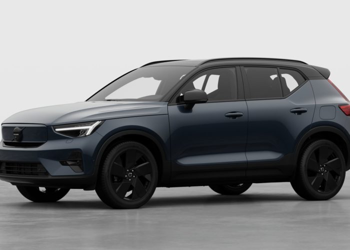 Volvo EX40 Twin Performance Ultra Black Edition