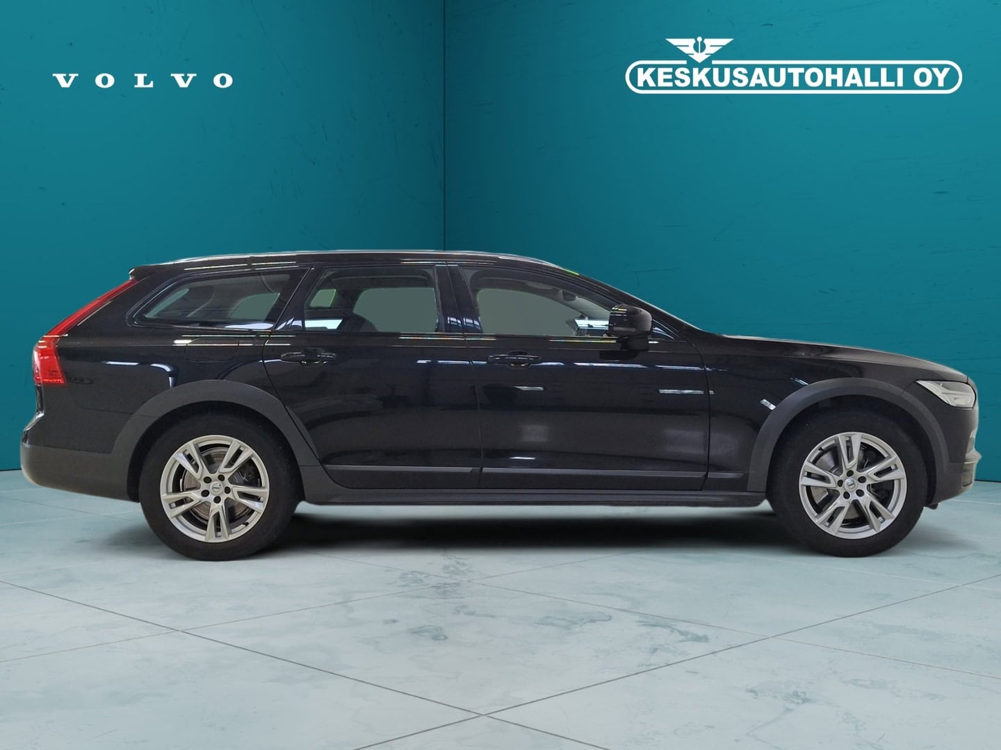 Volvo V90 Cross Country D4 AWD Plus aut 2019, photo 5/22